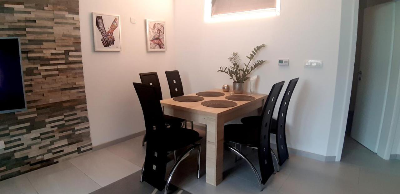 Divine Hideaway Apartamento Kamnik Exterior foto